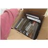 Image 5 : 3 1/4" Spotnails Air Hammer With 1 Box 3 1/4" Nails and 1 Box 2 1/4" Nails.
