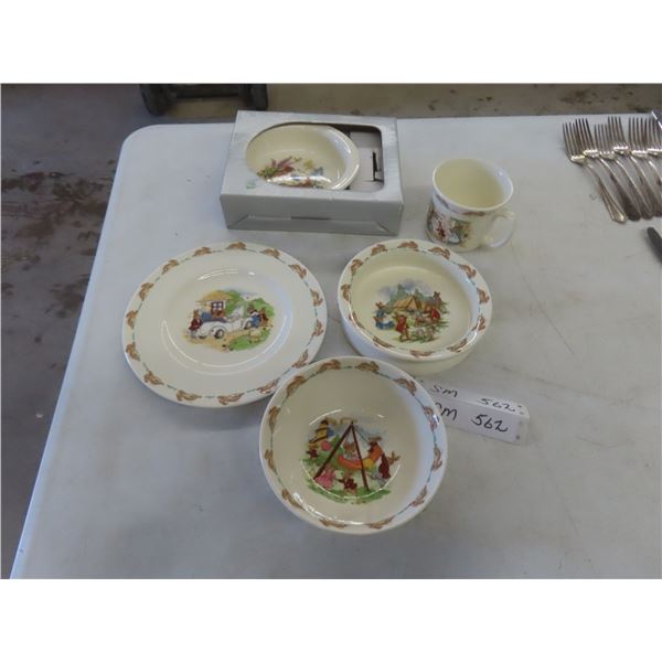 6 Pieces Bunnykins Dishware