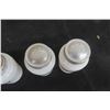 Image 4 : 4 Vintage Milk Glass Shakers, Salt and Pepper, Flour and Sugar