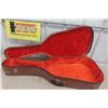 Image 12 : Tao W-122 Acoustic Guitar With Case.