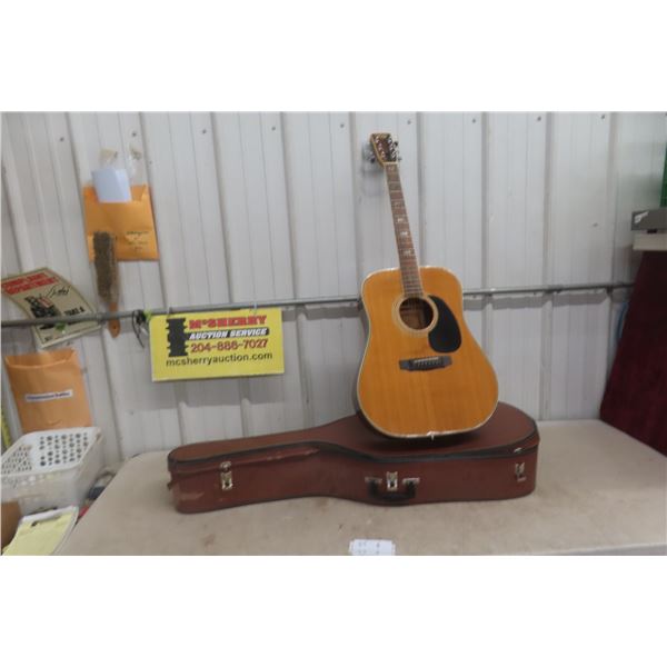 Tao W-122 Acoustic Guitar With Case.
