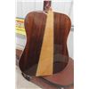 Image 7 : Tao W-122 Acoustic Guitar With Case.