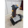 Image 5 : Mastercraft 1" x 30" Belt and Disc Power Sander.