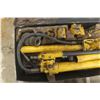 Image 3 : Hydraulic Power Pack.