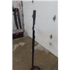Image 4 : 3-Ton Hydraulic Floor Jack.
