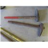 Image 2 : 2 Bead Breakers And 2 Sledge Hammers