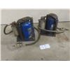 Image 1 : 2 Pneumatic Bottle Jacks 12 Ton And 20 Ton