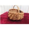 Image 3 : Vintage First Nations Chippewa Willow/Ash Gathering Basket 12" Across