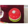 Image 4 : Vintage Dr. Seuss The Grinch Rare Who-Ville Toy Shop In Box And Cookie Jar Excellent Condition Box