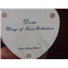 Image 9 : 1 Britney Carousel Horse Music Box – 1 Holsted House White Dove Music Box 'Wings of Love'