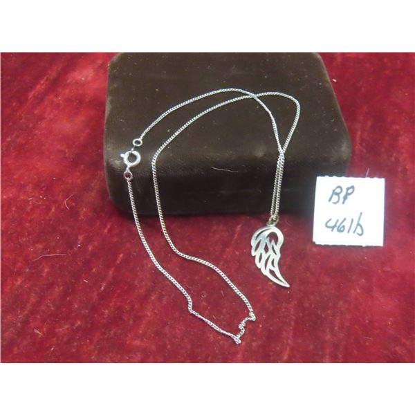 18" Chain and Pendant in Box Marked 925