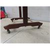 Image 3 : Brevettato Rolling Valet Stand