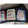 Image 5 : About 1000 Baseball & Hockey Cards
