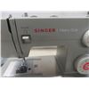 Image 4 : Singer Heavy Duty Sewing Machine
