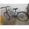 Image 11 : Supercycle 1800 Variable Speed Bicycle