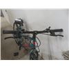 Image 6 : Supercycle 1800 Variable Speed Bicycle