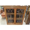 Image 2 : Corner China Cabinet, 32" X 65" X 19 1/2"