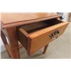 Image 4 : End Table/Night Stant w/ Drawer 24" x 21" x 15"