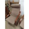 Image 5 : 2 Bentwood Rocker Chairs