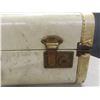 Image 3 : 2 Vintage Suitcases