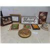 Image 1 : Pictures And Slogans And Clocks