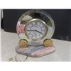 Image 9 : Pictures And Slogans And Clocks
