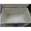 Image 8 : Coleman Metal Cooler