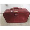 Image 5 : 3 Mismatched Suitcases