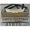 Image 7 : Hohner Verdi I Accordion w/ Case