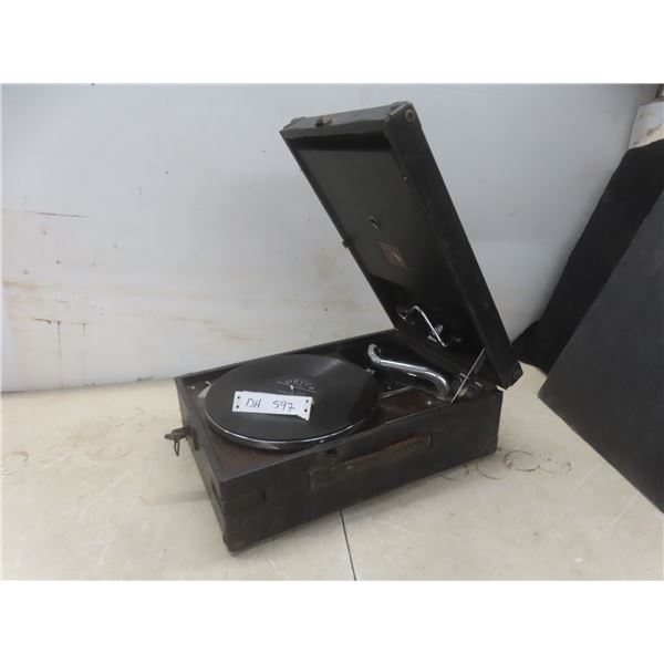 Portable Gramaphone - Working