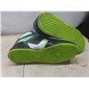 Image 3 : 2 Pairs Running Shoes, Never Worn, Very Dusty, Sz 12 & 13