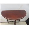 Image 2 : Half Moon Side Table 24" x 24" x 12"