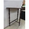 Image 4 : Half Moon Side Table 24" x 24" x 12"