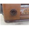 Image 11 : Antique General Electric Tube Radio