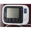 Image 7 : 2 Omron Blood Pressure Monitors