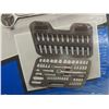 Image 5 : New Mastercraft 74 Piece Socket Set: 1/4" & 3/8" Drive Metric And SAE