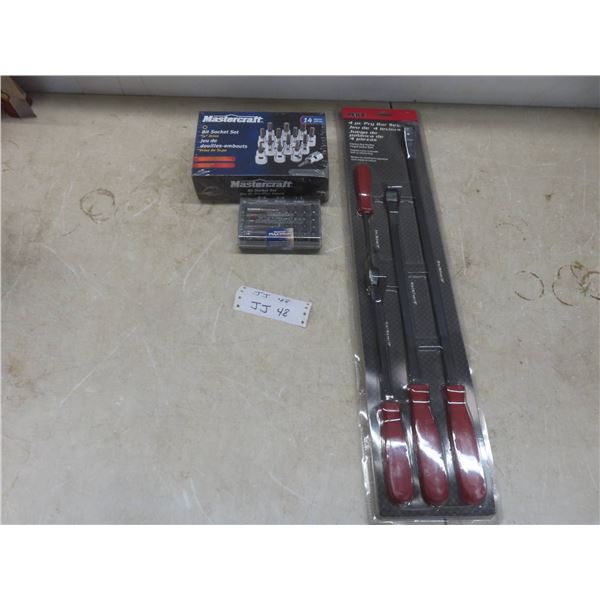 New: Mastercraft 14 Piece 3/8" Bit Socket Set, 26 Piece Screwdriver Bits and Pry Bar Set