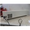 Image 5 : Ceramic Baseboard Style Heater 1500 Watts