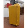 Image 10 : Pelican 1550 Case Full of RCA Jacks, Phone Wire, Speaker Wire, Microphone and More