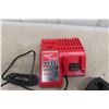 Image 2 : Milwaukee 48-11-1852 M18 18-Volt Lithium-Ion REDLITHIUM CP 2.0 Battery + Charger