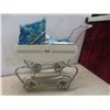 Image 1 : Vintage Doll Carriage