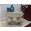 Image 5 : Vintage Doll Carriage