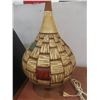 Image 2 : Table Lamp With Shade