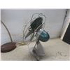 Image 7 : Vintage Desk Lamp And Silex Handy Breeze Fan