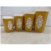 Image 5 : 4-Piece Plastic Canister Set Harvest Gold, Vintage Grinder, Garlic Press