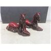 Image 5 : Decorative Art Glass Vases Tallest 10 1/2", 2 Ceramic Horse Figures
