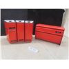 Image 1 : Vintage Metal 4-Piece Cannister Set And Matching Paper Dispenser Burnt Orange