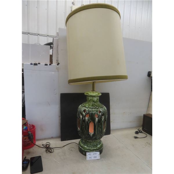 MCM 1960s Ceramic Table Lamp Avocado Green Glaze With Cutout Geometric Details Works