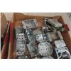 Image 10 : 3 Large Boxes Of Electrical Supplies, Plugs, Switches, Electrical Boxes, 3 Full Boxes Of Electrical