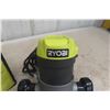 Image 3 : RYOBI 1/4" Shank Router With Carrying Case
